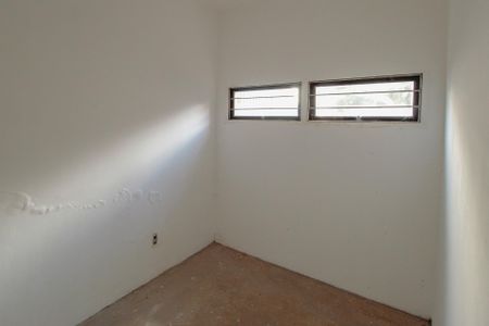 Casa para alugar com 240m², 4 quartos e 3 vagasEscritório