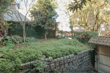 Casa para alugar com 240m², 4 quartos e 3 vagasQuintal