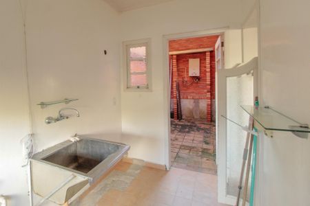 Casa para alugar com 240m², 4 quartos e 3 vagasÁrea de Serviço