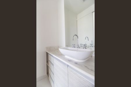 Apartamento para alugar com 43m², 1 quarto e 1 vaga Apartamento para alugar com 43m², 1 quarto e 1 vagaBanheiro da Suíte