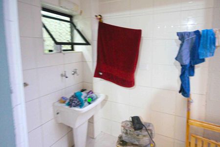 Casa de condomínio à venda com 108m², 3 quartos e 2 vagas Casa de condomínio à venda com 108m², 3 quartos e 2 vagasÁrea de Serviço