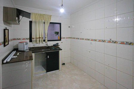 Casa de condomínio à venda com 108m², 3 quartos e 2 vagas Casa de condomínio à venda com 108m², 3 quartos e 2 vagasCozinha