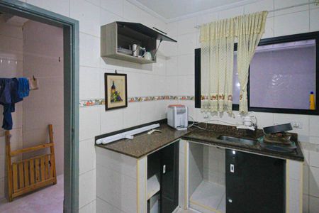 Casa de condomínio à venda com 108m², 3 quartos e 2 vagas Casa de condomínio à venda com 108m², 3 quartos e 2 vagasCozinha