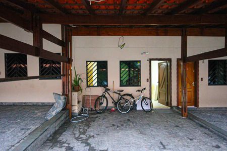 Casa de condomínio à venda com 108m², 3 quartos e 2 vagas Casa de condomínio à venda com 108m², 3 quartos e 2 vagasGaragem