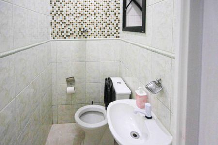 Casa de condomínio à venda com 108m², 3 quartos e 2 vagas Casa de condomínio à venda com 108m², 3 quartos e 2 vagasLavabo