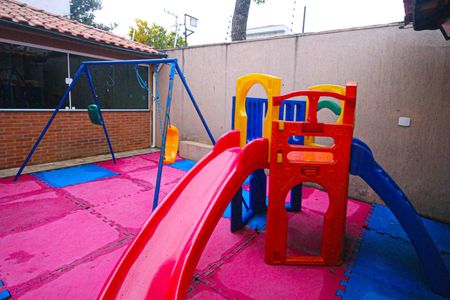 Casa de condomínio à venda com 108m², 3 quartos e 2 vagas Casa de condomínio à venda com 108m², 3 quartos e 2 vagasÁrea comum