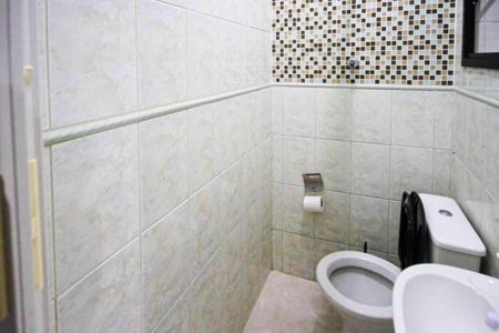 Casa de condomínio à venda com 108m², 3 quartos e 2 vagas Casa de condomínio à venda com 108m², 3 quartos e 2 vagasLavabo