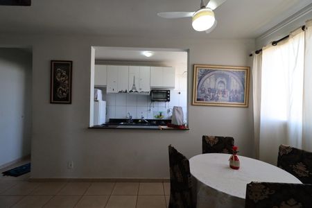 Apartamento para alugar com 107m², 2 quartos e 1 vaga Apartamento para alugar com 107m², 2 quartos e 1 vagaCozinha