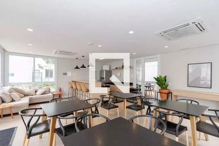 Apartamento à venda com 43m², 2 quartos e sem vagaÁrea comum - Salão de festas
