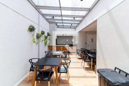 Apartamento à venda com 43m², 2 quartos e sem vagaÁrea comum - Churrasqueira