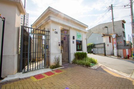 Apartamento para alugar com 45m², 2 quartos e 1 vagaFachada do condomínio