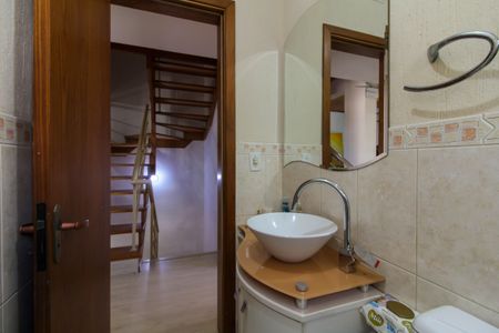 Casa de condomínio à venda com 243m², 4 quartos e 3 vagasBanheiro