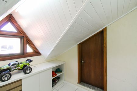 Casa de condomínio à venda com 243m², 4 quartos e 3 vagasQuarto 3