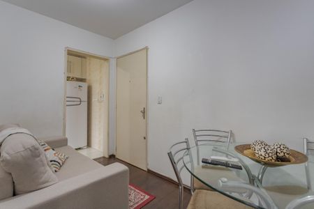 Studio à venda com 50m², 1 quarto e sem vaga Studio à venda com 50m², 1 quarto e sem vagaStudio
