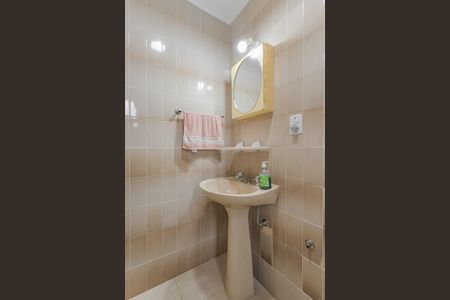 Studio à venda com 50m², 1 quarto e sem vaga Studio à venda com 50m², 1 quarto e sem vagaBanheiro