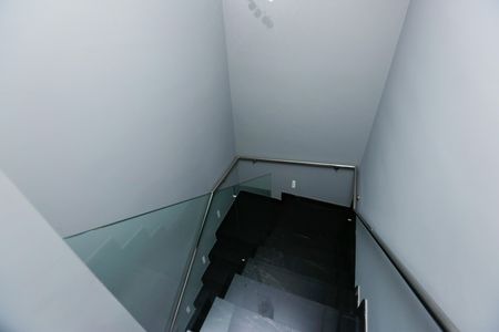 Apartamento para alugar com 240m², 4 quartos e 1 vagaEscada