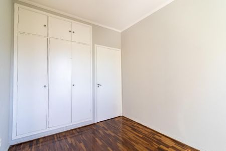 Apartamento à venda com 77m², 3 quartos e 1 vagaQuarto 2