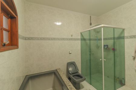 Casa à venda com 321m², 4 quartos e 3 vagasBanheiro