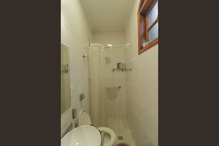 Casa à venda com 321m², 4 quartos e 3 vagasSuíte Banheiro