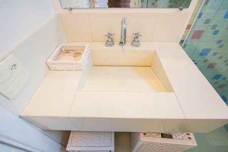 Apartamento para alugar com 136m², 3 quartos e 2 vagasBanheiro social