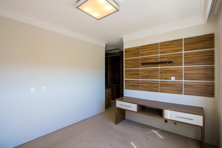 Apartamento para alugar com 136m², 3 quartos e 2 vagasSuíte