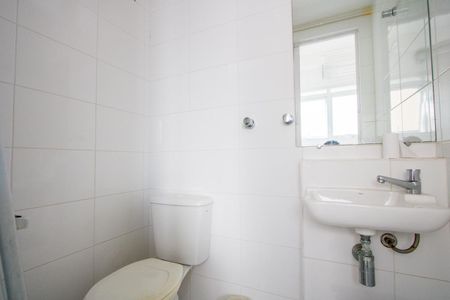 Apartamento para alugar com 136m², 3 quartos e 2 vagasBanheiro de serviço