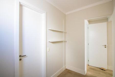 Apartamento para alugar com 136m², 3 quartos e 2 vagasCorredor