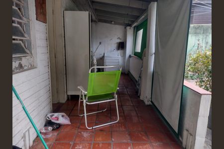 Sala de casa à venda com 2 quartos, 150m² em Tristeza, Porto Alegre