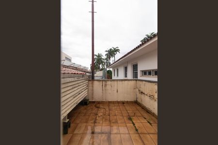 Casa à venda com 695m², 3 quartos e 7 vagas Casa à venda com 695m², 3 quartos e 7 vagasVaranda da Suíte 03