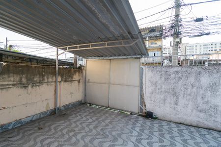 Casa para alugar com 200m², 2 quartos e 1 vagaVaranda - Portão da garagem