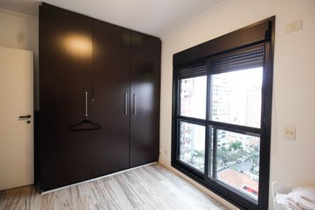 Apartamento à venda com 221m², 4 quartos e 4 vagas Apartamento à venda com 221m², 4 quartos e 4 vagasQuarto 2