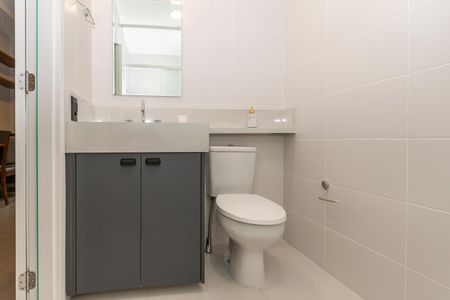 Studio para alugar com 27m², 1 quarto e sem vaga Studio para alugar com 27m², 1 quarto e sem vagaBanheiro