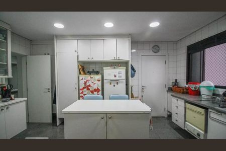 Apartamento à venda com 280m², 4 quartos e 3 vagasFoto 50