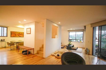 Apartamento à venda com 280m², 4 quartos e 3 vagasFoto 08