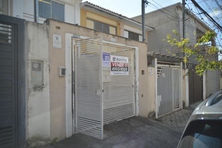 Casa à venda com 108m², 2 quartos e 1 vagaPlaca