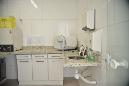 Casa à venda com 108m², 2 quartos e 1 vagaSala