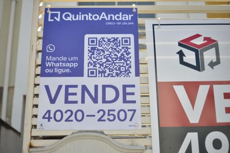 Casa à venda com 108m², 2 quartos e 1 vagaPlaca