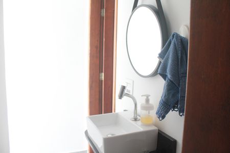 Casa à venda com 170m², 3 quartos e 4 vagasLavabo 2