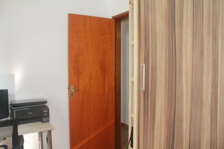 Casa à venda com 170m², 3 quartos e 4 vagasQuarto 2