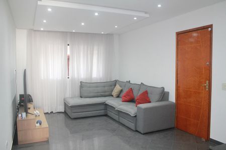 Casa à venda com 170m², 3 quartos e 4 vagasSala