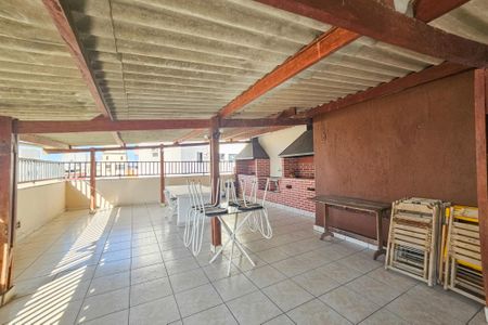 Apartamento para alugar com 95m², 2 quartos e 1 vagaÁrea de Lazer 