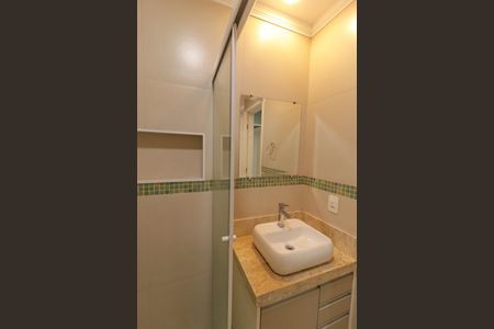 Apartamento à venda com 76m², 3 quartos e 1 vaga Apartamento à venda com 76m², 3 quartos e 1 vagaBanheiro