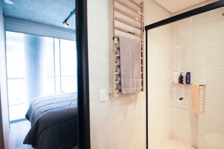 Apartamento à venda com 63m², 1 quarto e sem vagaBanheiro da Suíte