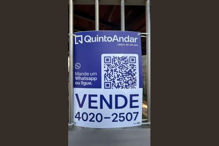 Casa à venda com 187m², 3 quartos e 2 vagas Casa à venda com 187m², 3 quartos e 2 vagasPlaca