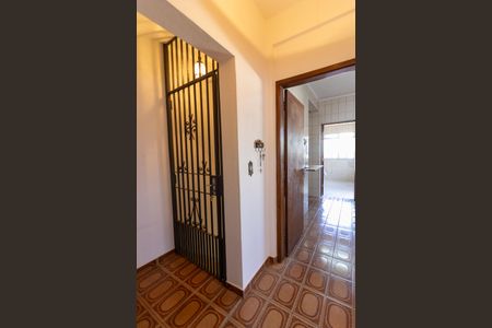 Casa à venda com 187m², 3 quartos e 2 vagas Casa à venda com 187m², 3 quartos e 2 vagasDespensa
