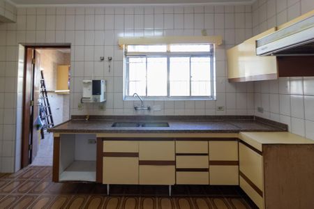 Casa à venda com 187m², 3 quartos e 2 vagas Casa à venda com 187m², 3 quartos e 2 vagasCozinha