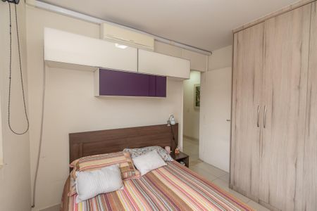 Apartamento para alugar com 72m², 3 quartos e 2 vagas Apartamento para alugar com 72m², 3 quartos e 2 vagasQuarto