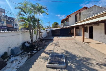 Casa à venda com 396m², 2 quartos e 2 vagasQuintal