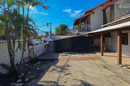 Casa à venda com 396m², 2 quartos e 2 vagasQuintal