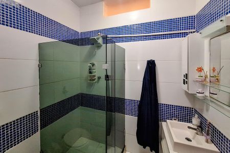 Casa à venda com 396m², 2 quartos e 2 vagasBanheiro Social